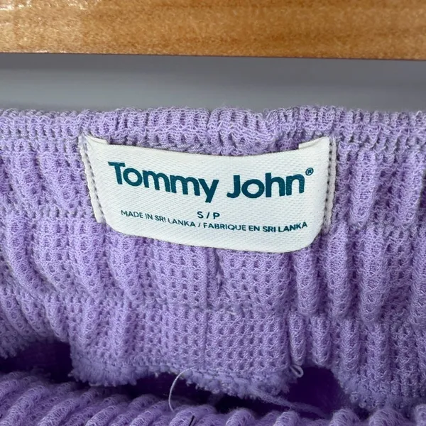 Tommy John women’s waffle knit lavender lounge short w/ pockets size S - Image 2