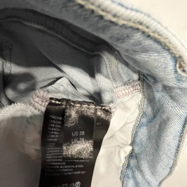 We the Free Light Wash Jeans - Image 10
