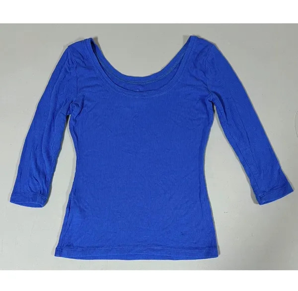Bebe Blue Y2K Diamond Logo Graphic T-Shirt Top Blouse Tee Size XS 💎 - Image 4
