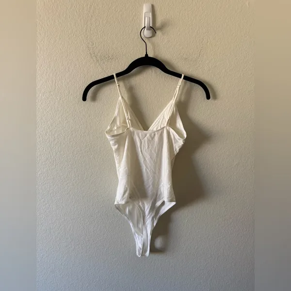 Reformation Emmett White Bodysuit Size S 100% Cotton Spring Summer Capsule Layer - Image 4