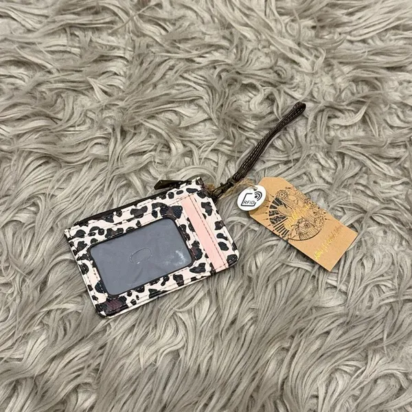 NWT wristlet wallet Black - Image 2