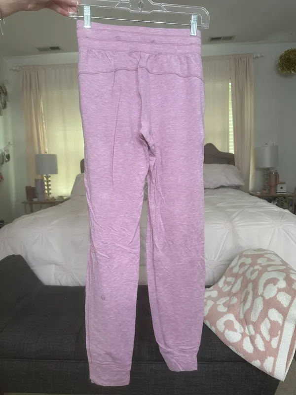 Lululemon Align Joggers 28” - Image 2