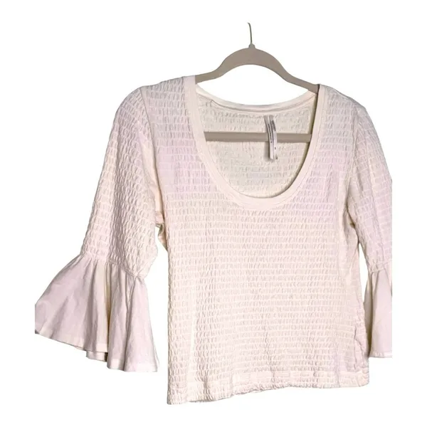 Anthropologie Cream Scoop Neck Smocked Bell Sleeve Blouse XS - Image 4