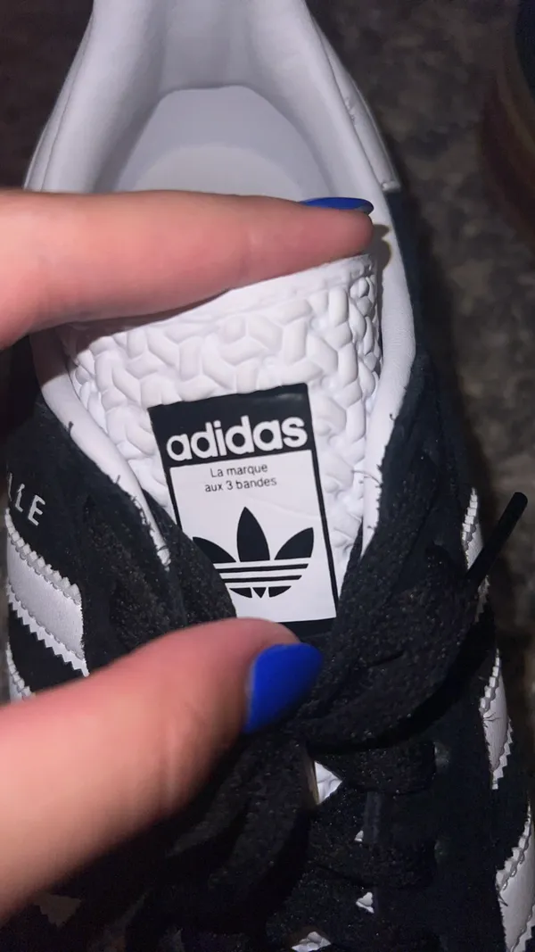 Adidas Gazelle Shoes - Image 4