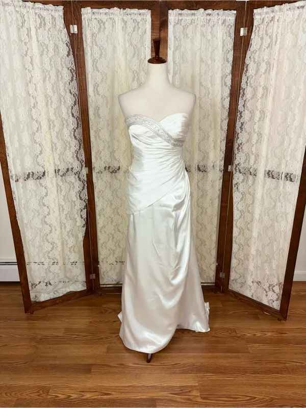 Beautiful David’s Bridal Satin Sheath Wedding Gown - Image 3
