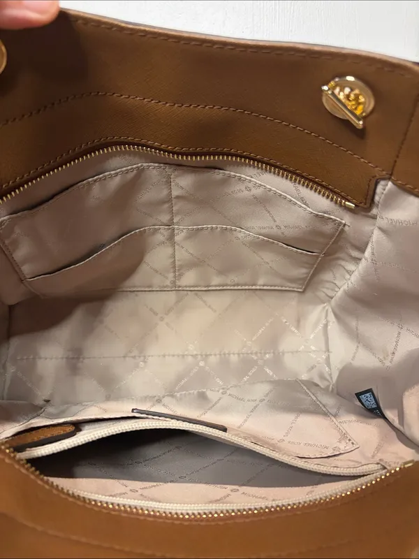 Michael Kors Jet Set Travel Large Bag Chain Straps Brown Full Zip - Image 7