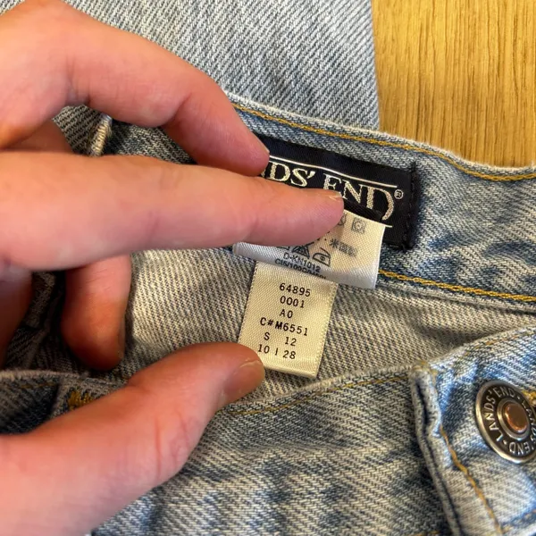 Lands End Vintage High Waisted Mom Jeans Light Wash Made in USA Cotton Size 10 - Image 6