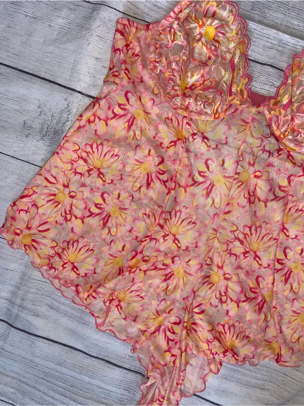 NWT Savage x Fenty Floral Lace Chemise Bodysuit - Image 3