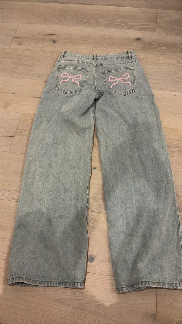 Edikted Jeans Low-Rise - Image 7
