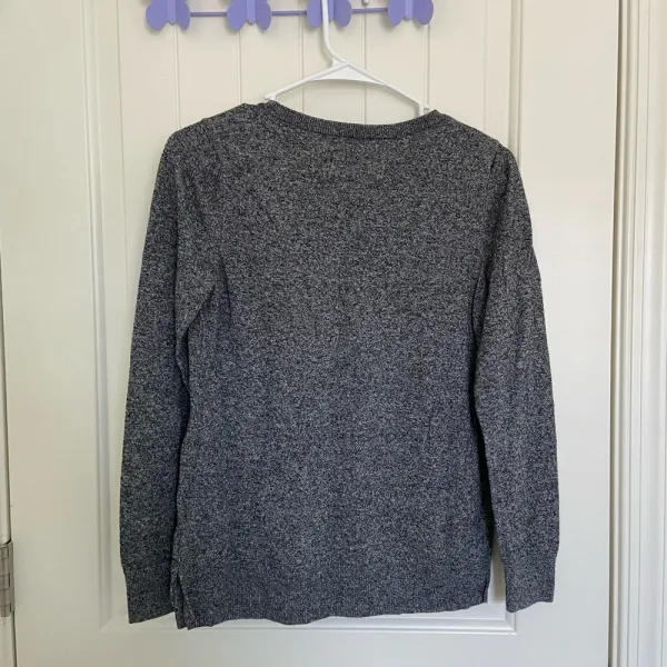 NWOT | Old Navy women’s gray‎ knit long sleeve top — small - Image 6