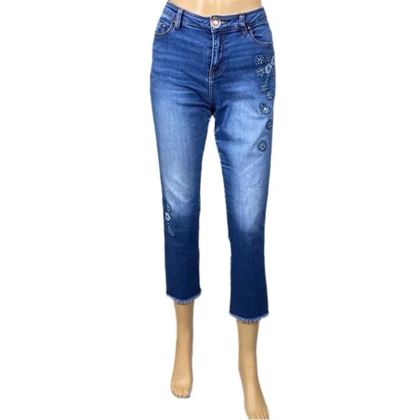 DESIGUAL EXOTIC Celana jeans- Pakaian Jadi Wanita- floral appliqué Size 30 EUC - Image 3