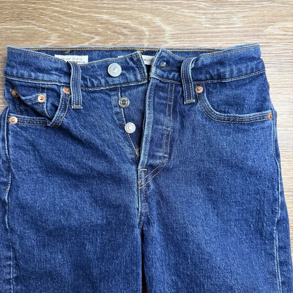 Levi's Premium Wedgie Straight Jeans Womens 23 High Rise Crop Raw Hem Blue 23x26 - Image 7