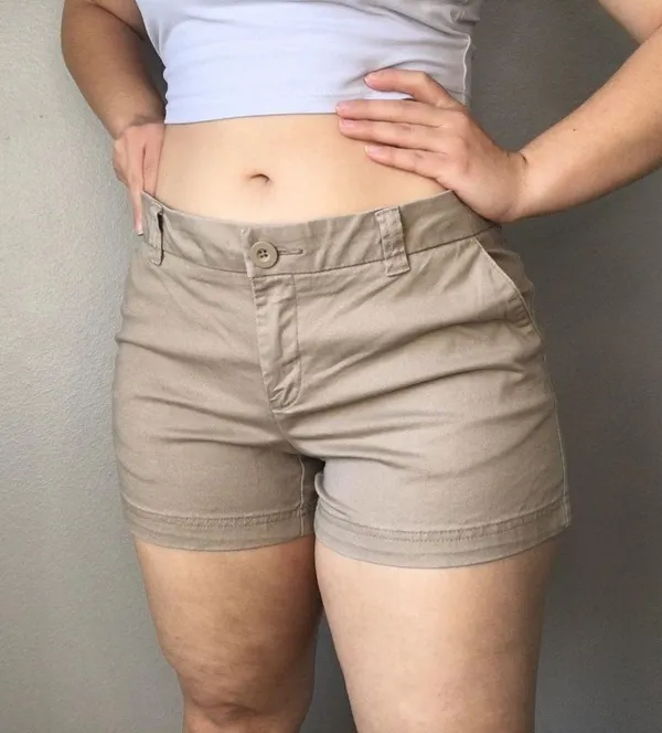 BCG • Tan Khaki Cargo Shorts Size 8 - Image 7
