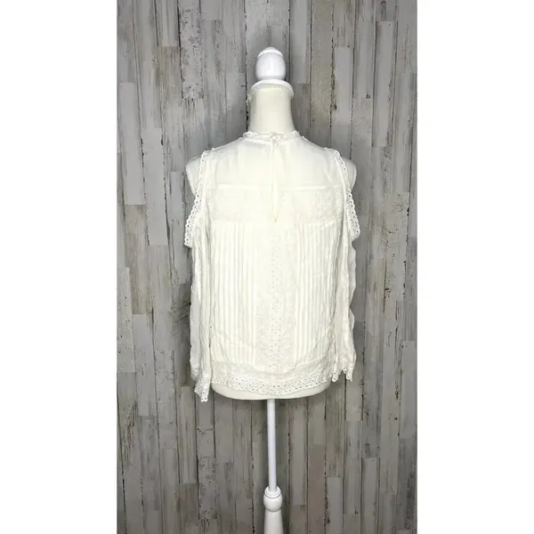 Alice + Olivia Women's Small Ophelia Eyelet Lace Cold-Shoulder White Blouse‎ - Image 4