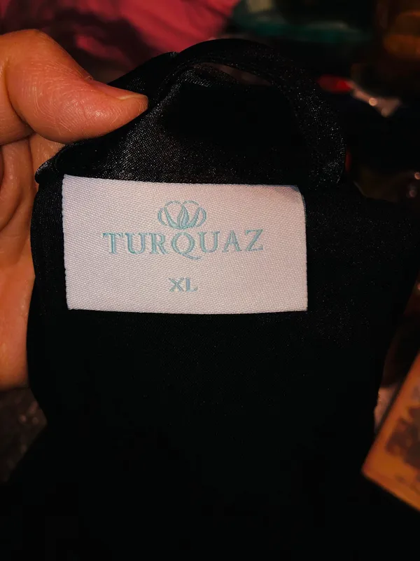 Black cover up Size XL - Image 6