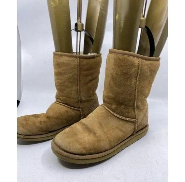 Ugg Australia Tan Classic Bootsbooties Size Us - Image 4