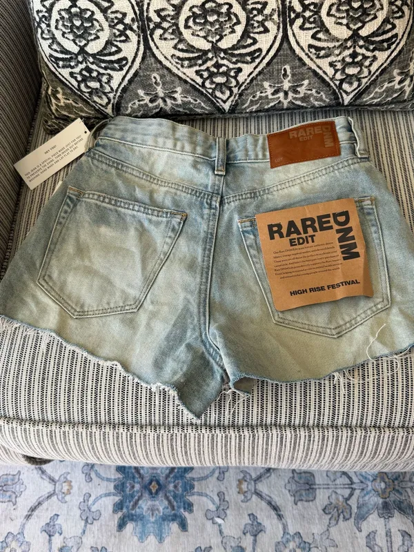 NWT Rare Denim Edit Shorts Blue Size 24 - Image 2