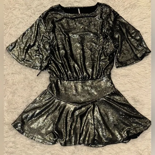 NEW Free People Manuka Sequin Sliver Minidress Sz XS - Image 3