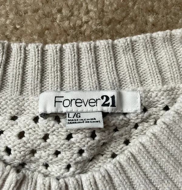 Forever 21 American Flag crochet Crop Top - Image 3