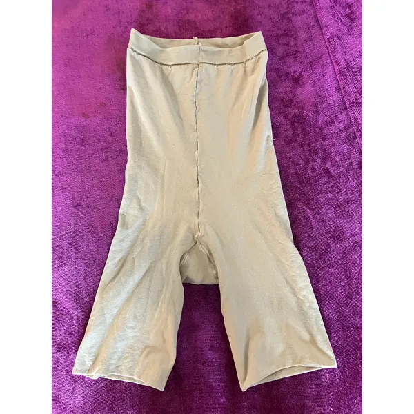 SPANX Seamless High Rise Shapewear Shorts Size E (XL) - Image 2