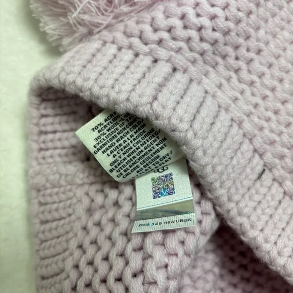 UGG‎ Chunky Crystal Pink Knit Beanie with Pom-Pom O/S - Image 6
