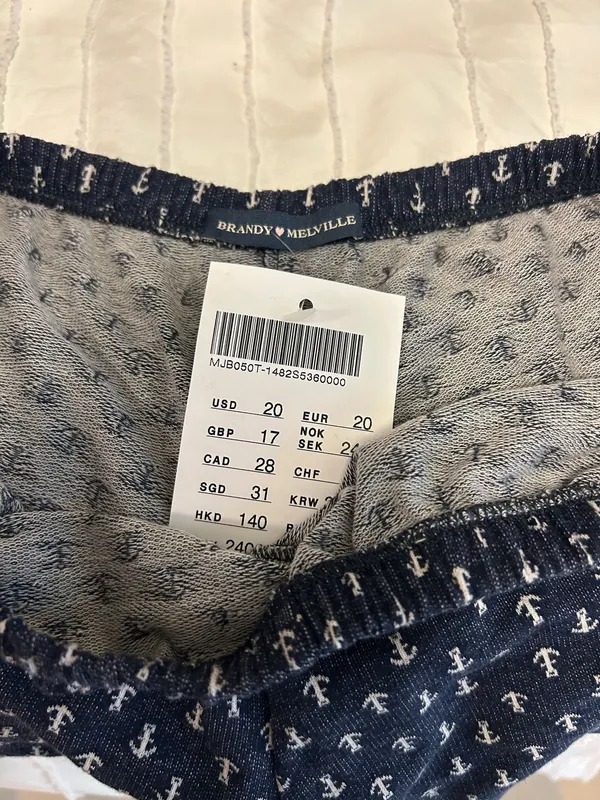 Brandy Melville Shorts Print  - Image 2