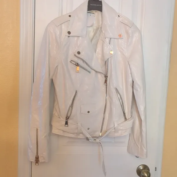 Silence & Noise White Faux Leather Biker Jacket Size M - Image 4
