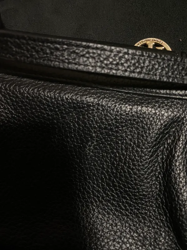Tommy Hilfiger Crossbody Bag - Image 6