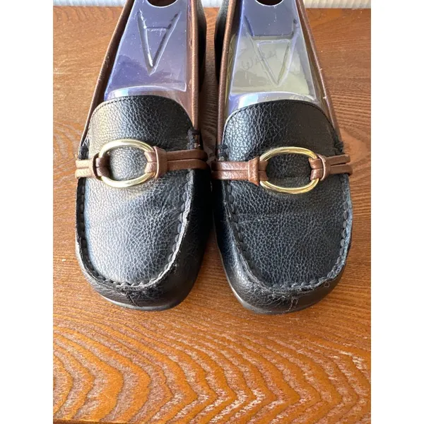 Aerosoles Size 6W Loafers Shoes Brown Trim on Black Low Heel - Image 8