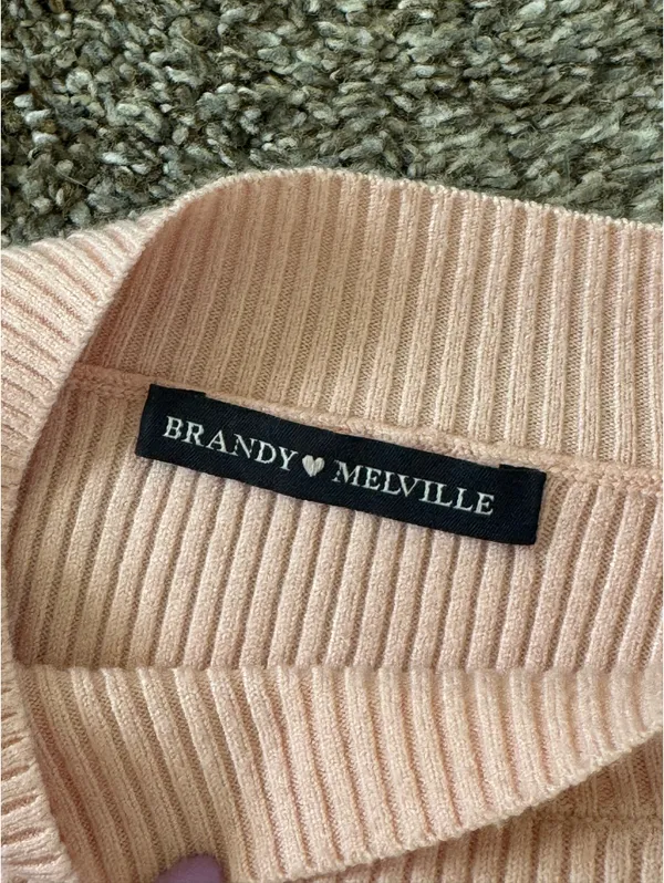 Brandy Melville Light Pink Top - Image 2