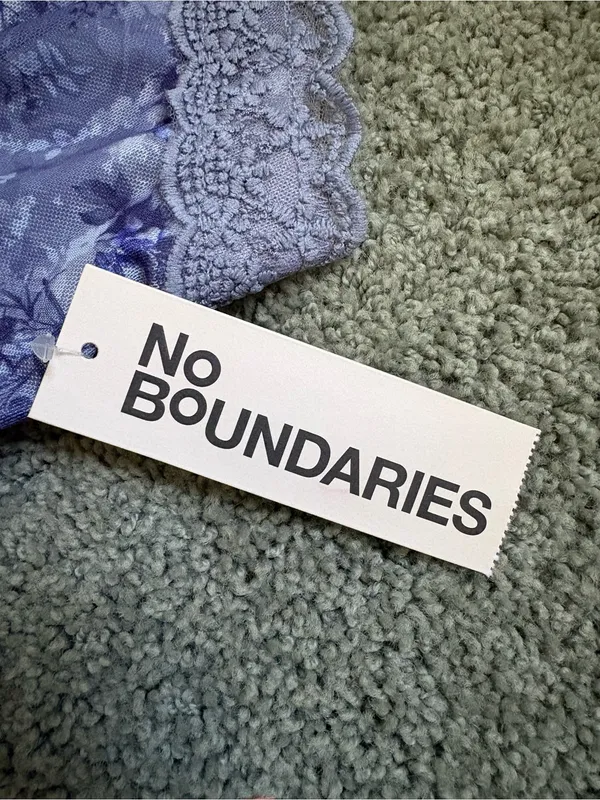 No Boundaries Lace Maxi Mesh Dress Blue Size L (12-14) Floral Side Slit NWT - Image 4