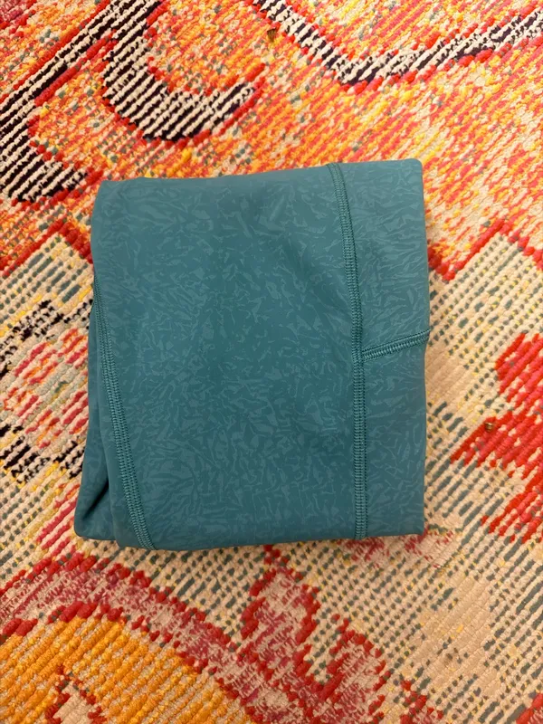 Teal Lululemon Leggings - Image 3