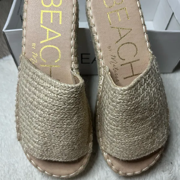 Beach tan Platform Slides Size 6 - Image 7