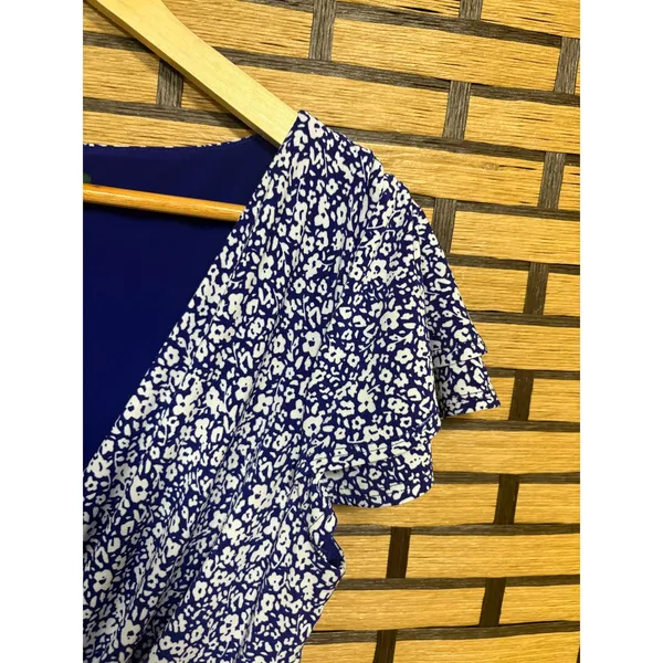 Lauren Ralph Lauren Blue And White Floral Dress Size‎ 10 - Image 5