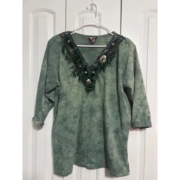 B.U.S.‎ Top Western Boho Green Tie Dye Fringe Studded Concho OS - Image 2