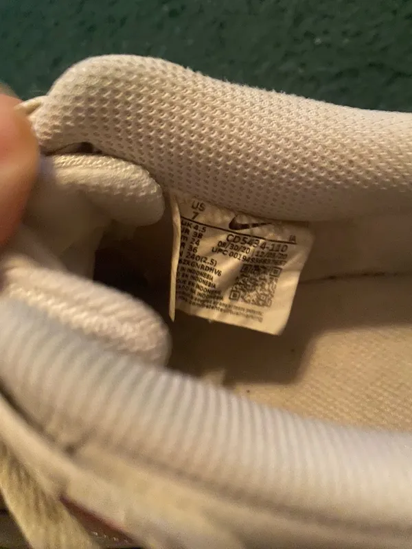 Nike Shoes - Image 3