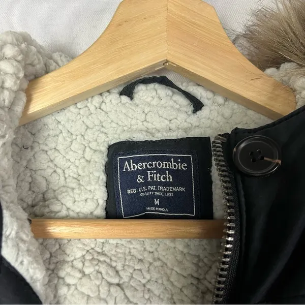 Abercrombie & Fitch Navy Blue Sherpa Lined Military Parka Jacket M‎ - Image 8