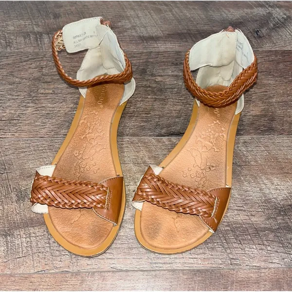 ModCloth Bamboo Sandals - Image 13