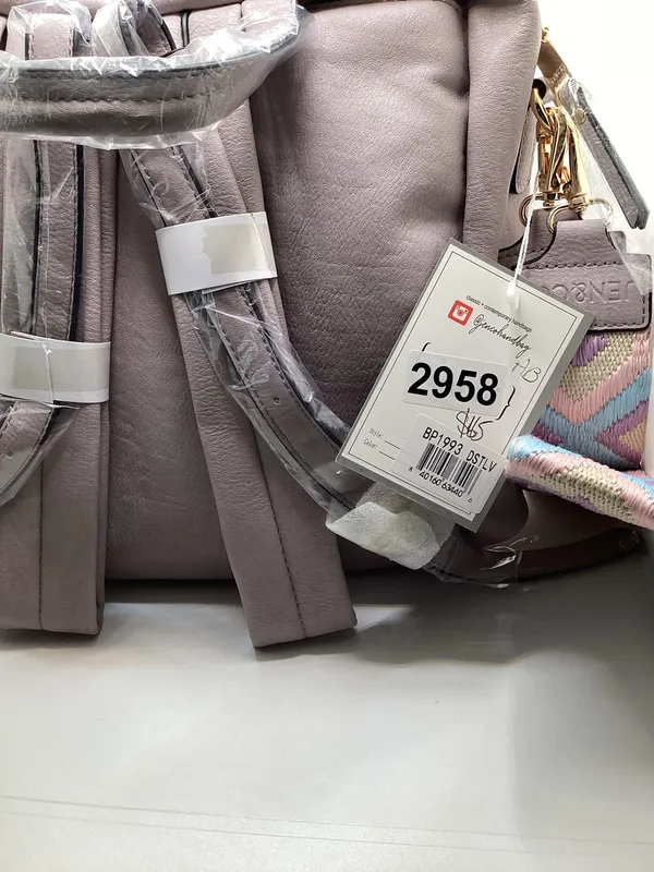Jen & Co Amelia Convertible Purse Backpack Dusty Lavender - Image 7