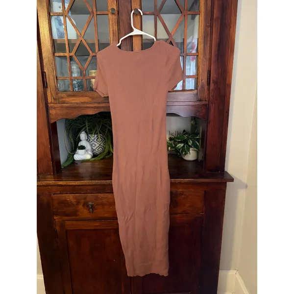 House of Harlow 1960 Ribbed Knit Midi Dress Short Sleeve Front Slit Small - Image 2