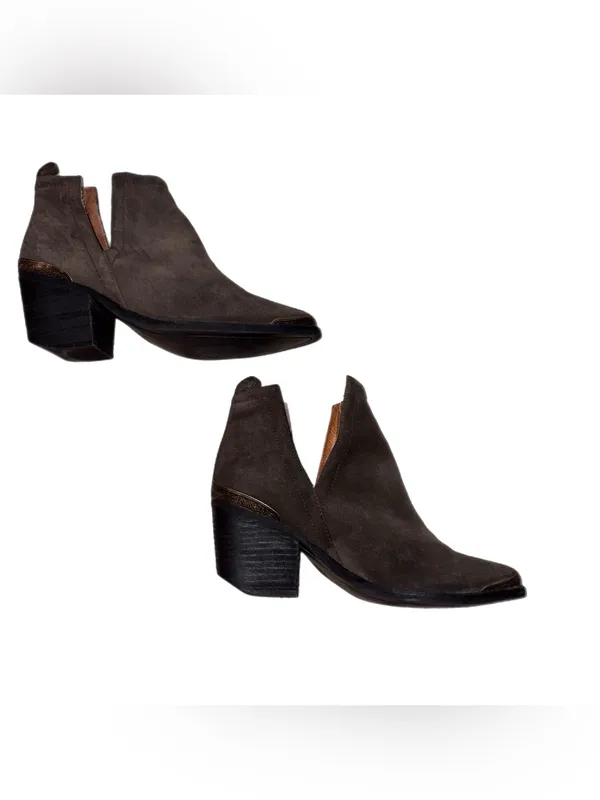 Jeffery Campbell Cromwell Distressed Western Bootie Size 7.5 - Image 4