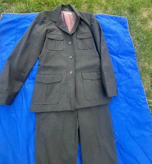 New Frontier Vintage Women's Gray Safari Style Pant Suit Jacket Pants Size 6 - Image 3