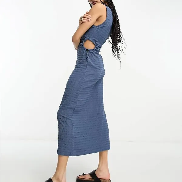 ASOS DESIGN crinkle midi dress cut out side detail and toggle trim blue‎ 10 - Image 2