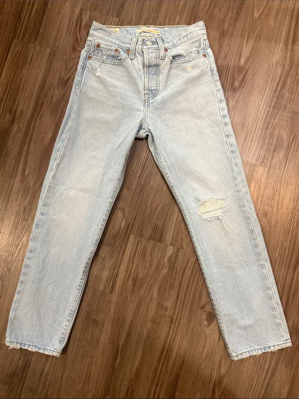 Levi’s Premium Wedgie Straight Jeans 24 Fits 25x25 Luxor Again Distressed $110 - Image 2