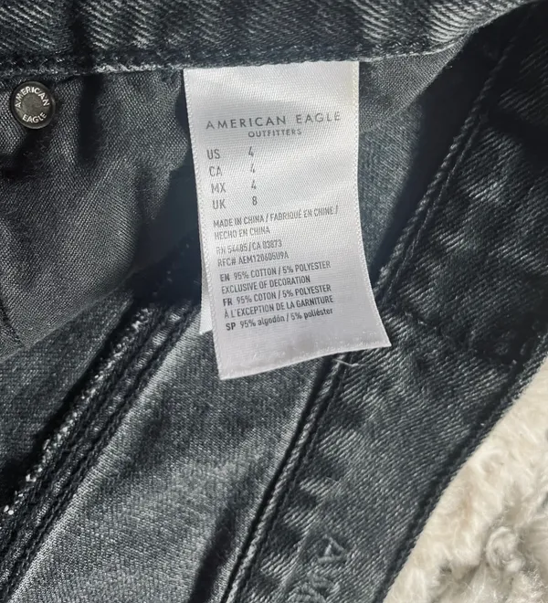 American Eagle shorts - Image 3