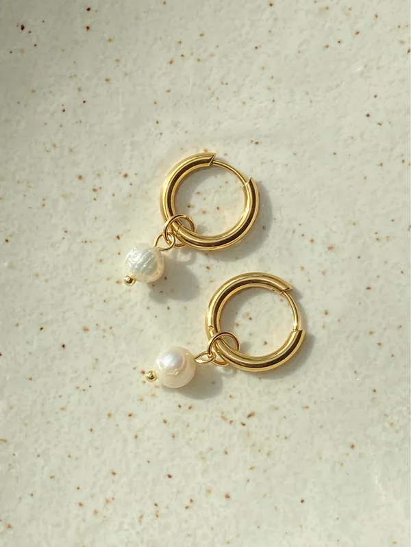 Handmade dainty freshwater pearls hoop earrings💖 - Image 5