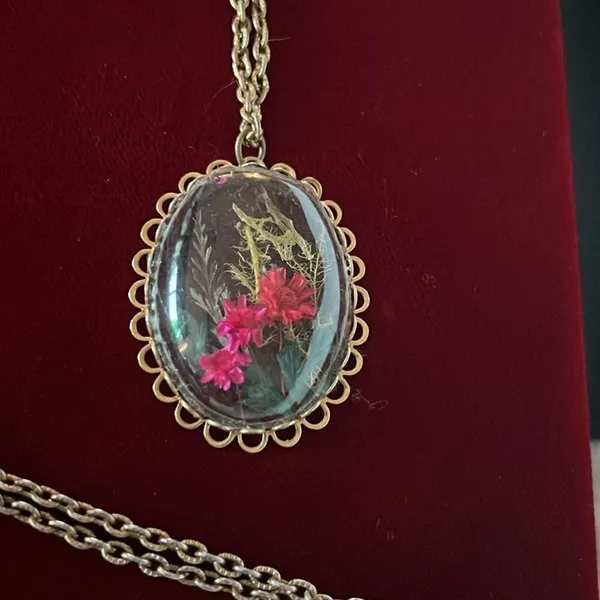 Vintage Necklace Gold - Image 2