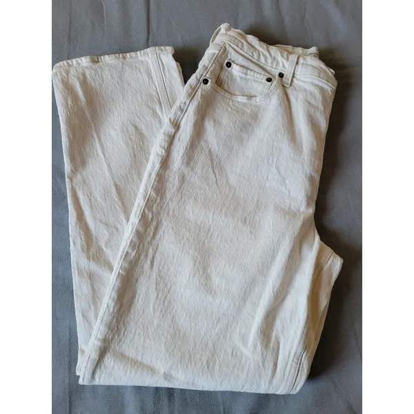 Abercrombie & Fitch The 90’s Straight Ultra High Rise Women's Jeans Sz 32 Cream - Image 11