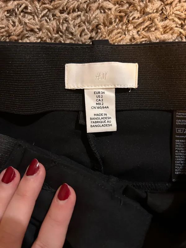 H&M Dress Pants Black Skinny Mid-Rise - Image 2
