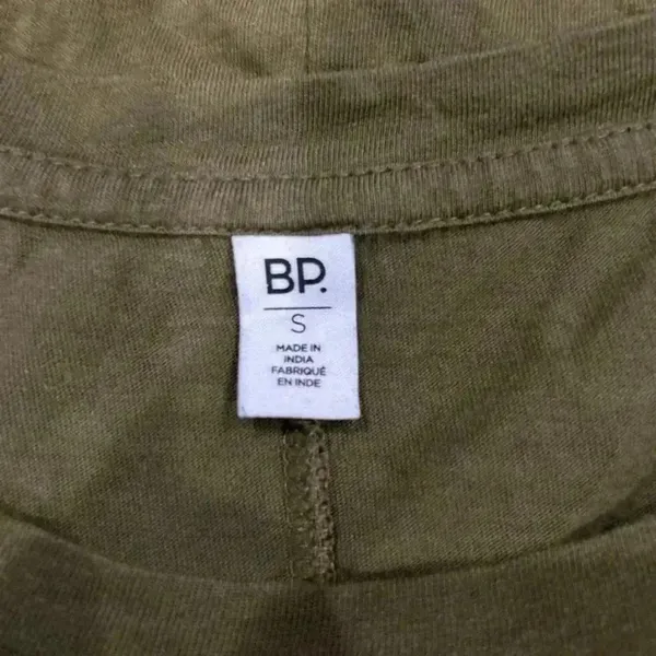 BP green tee shirt in size small - Image 3